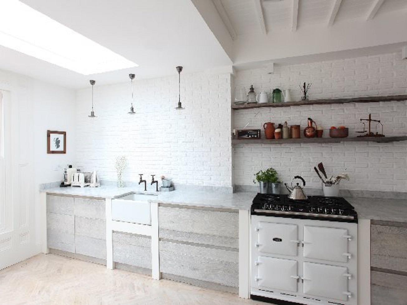 71 White Rustic Faux Brick wall cladding in a kitchen (1) Stone Panel